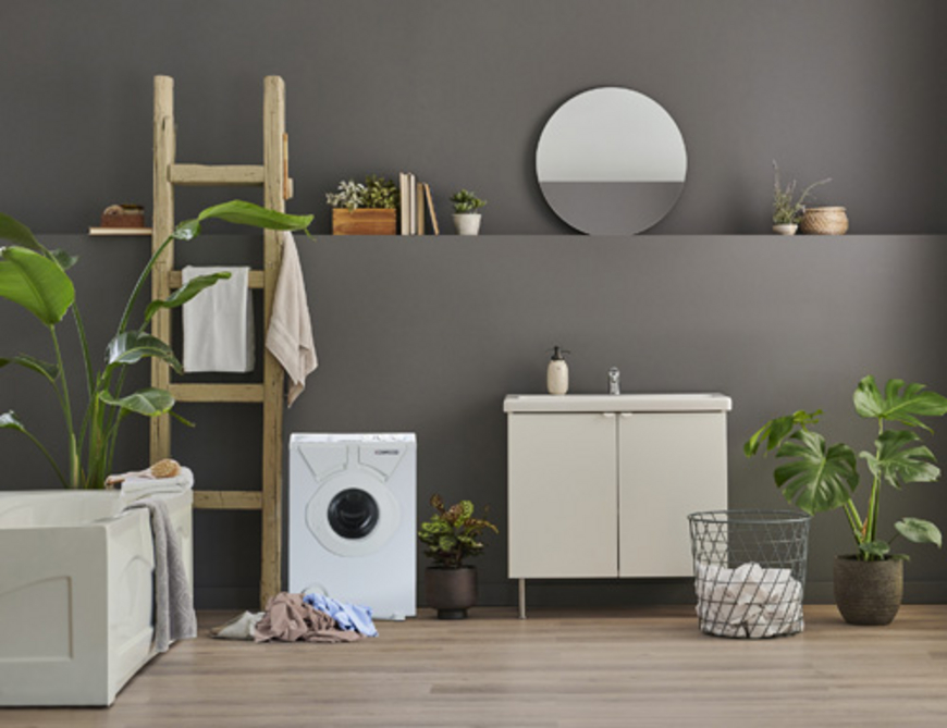 Les mini machines à laver combattent les taches