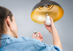 Une LED bon marché proche de la lumière  naturelle