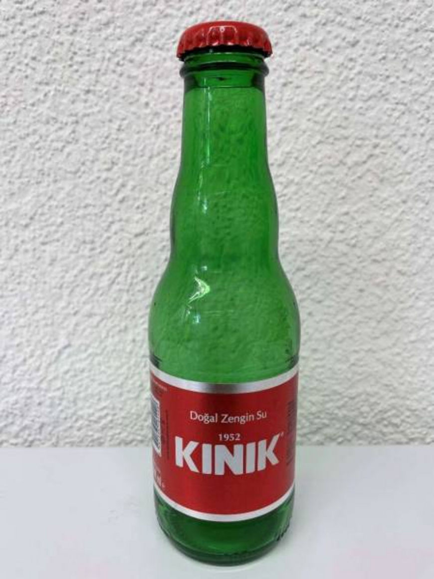 Mise en garde publique : teneur en bore trop élevée dans de l’eau de table de la marque Kinik