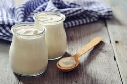 Pas si grec, le yogourt «à la grecque» 