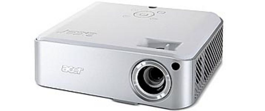 un bon vidéoprojecteur pour 1660 fr.