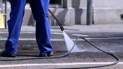 Quand Google veut nettoyer internet