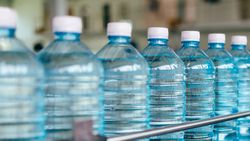 Une seule eau minérale testée contenait des pesticides