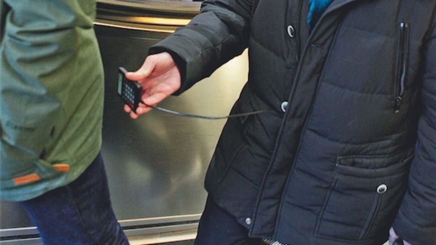 Paiement sans contact risqué!